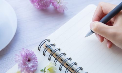 Reescribe tu historia como Mujer50+: del pasado que duele al futuro que eliges